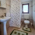 1 Bedroom Pet Friendly In
